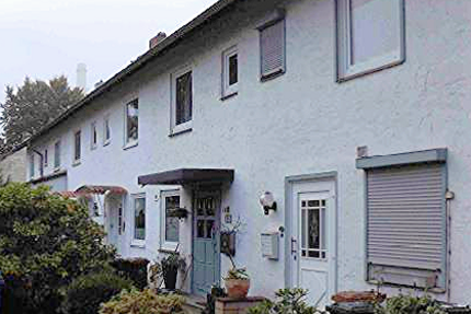 Haus zum Mieten in Wedel 950 € 76 m²