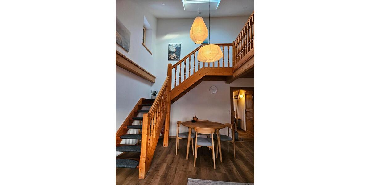 Maisonettenwohnung Tuntenhausen - 3 Zimmer, 76 m&sup2;, 1.500&euro; | Angebot:24848485