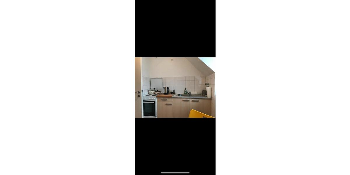 Dachgeschoßwohnung Köln Ehrenfeld - 2 Zimmer, 60 m&sup2;, 600&euro; | Angebot:25219704