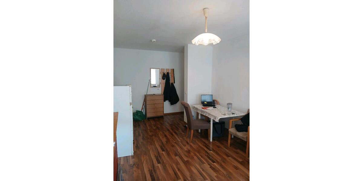 Erdgeschoßwohnung Gülzow - 2 Zimmer, 45 m&sup2;, 450&euro; | Angebot:26261924