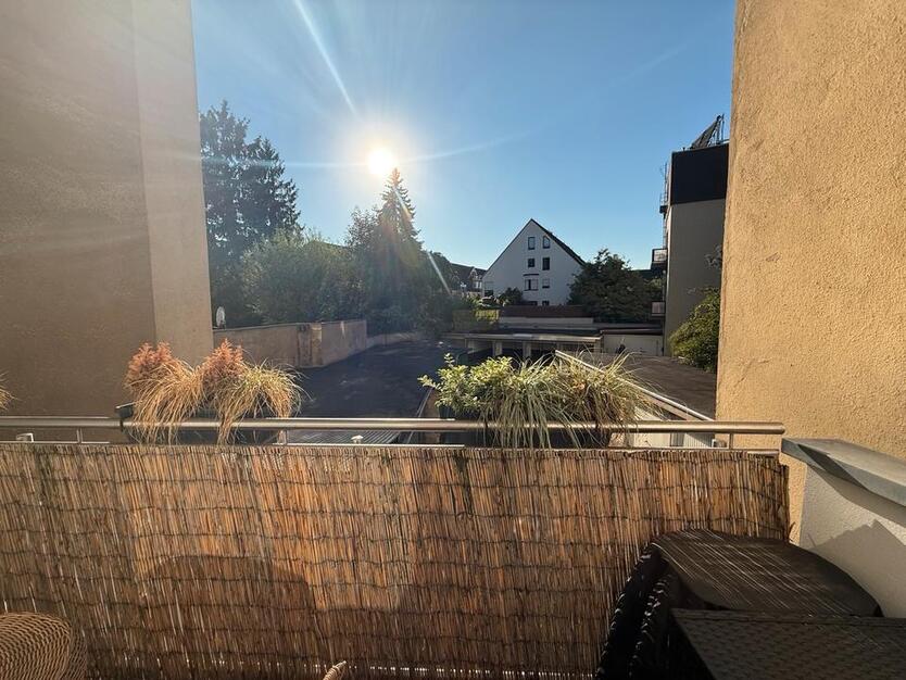 Zentrale möblierte Single-Wohnung in Kölner Bestlage