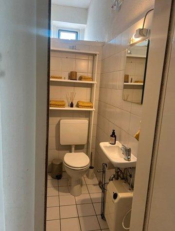 Wohnen auf Zeit Koblenz - 4 Zimmer, 130 m&sup2;, 550&euro; | Angebot:26320953