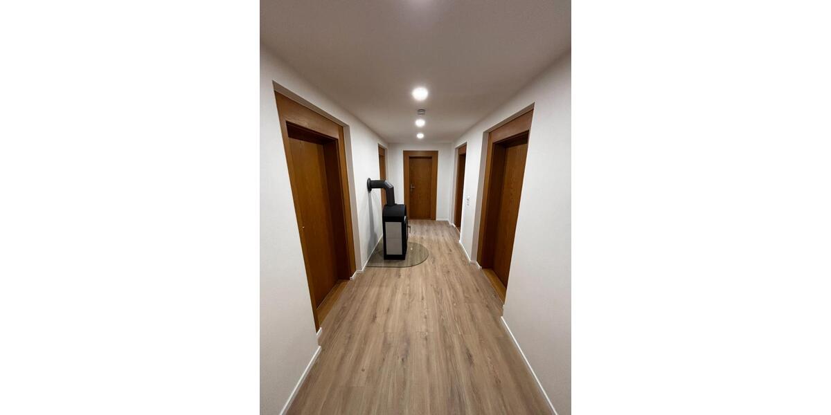 Erdgeschoßwohnung Zwiesel - 4 Zimmer, 80 m&sup2;, 585&euro; | Angebot:26671320