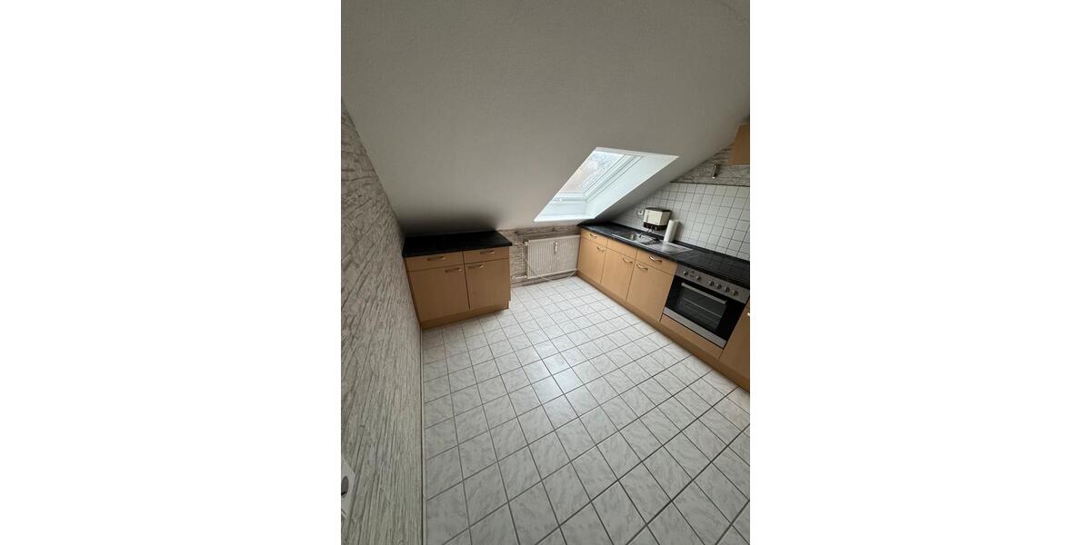Dachgeschoßwohnung Wolfenbüttel - 3 Zimmer, 55 m&sup2;, 470&euro; | Angebot:24505508