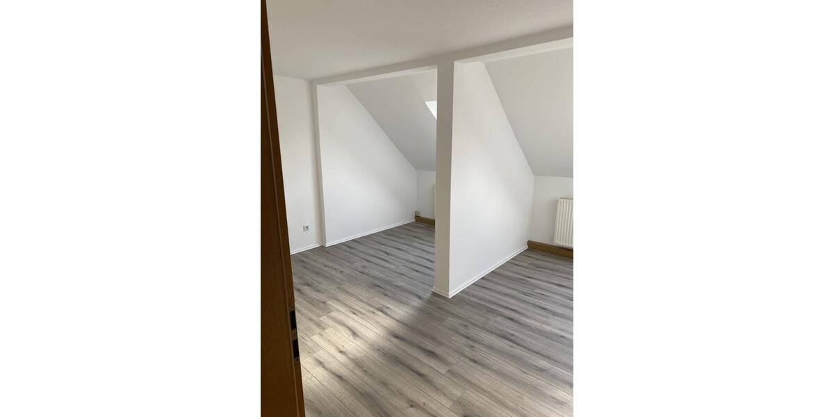 Etagenwohnung Mittweida - 3 Zimmer, 55 m&sup2;, 455&euro; | Angebot:26450117