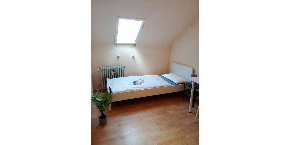 Wohnen auf Zeit Wiesloch - 1 Zimmer, 15 m&sup2;, 400&euro; | Angebot:26594568