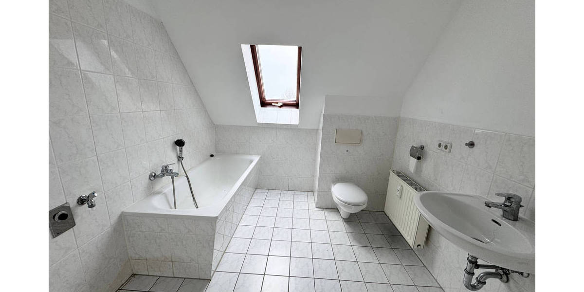 Etagenwohnung Leisnig Fischendorf - 2 Zimmer, 49 m&sup2;, 300&euro; | Angebot:19321515