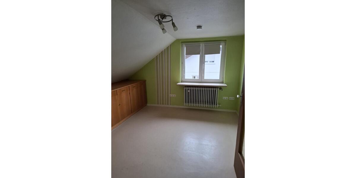 Dachgeschoßwohnung Würzburg Dürrbachau - 3 Zimmer, 80 m&sup2;, 930&euro; | Angebot:25305076