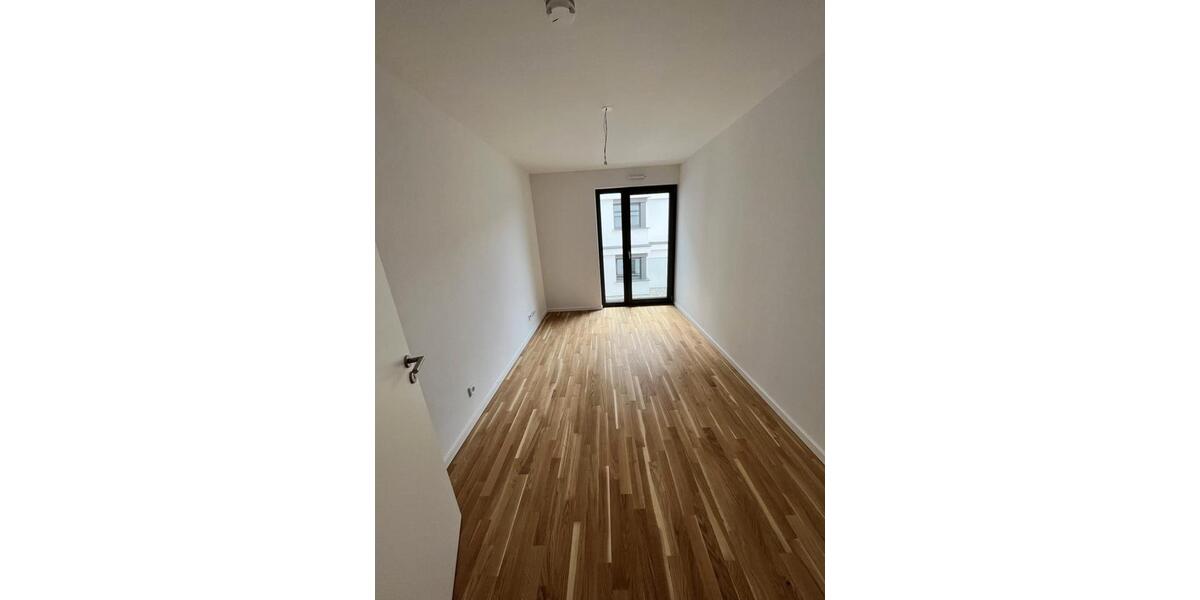 Etagenwohnung Lahr (Schwarzwald) - 3 Zimmer, 91 m&sup2;, 1.280&euro; | Angebot:26480178