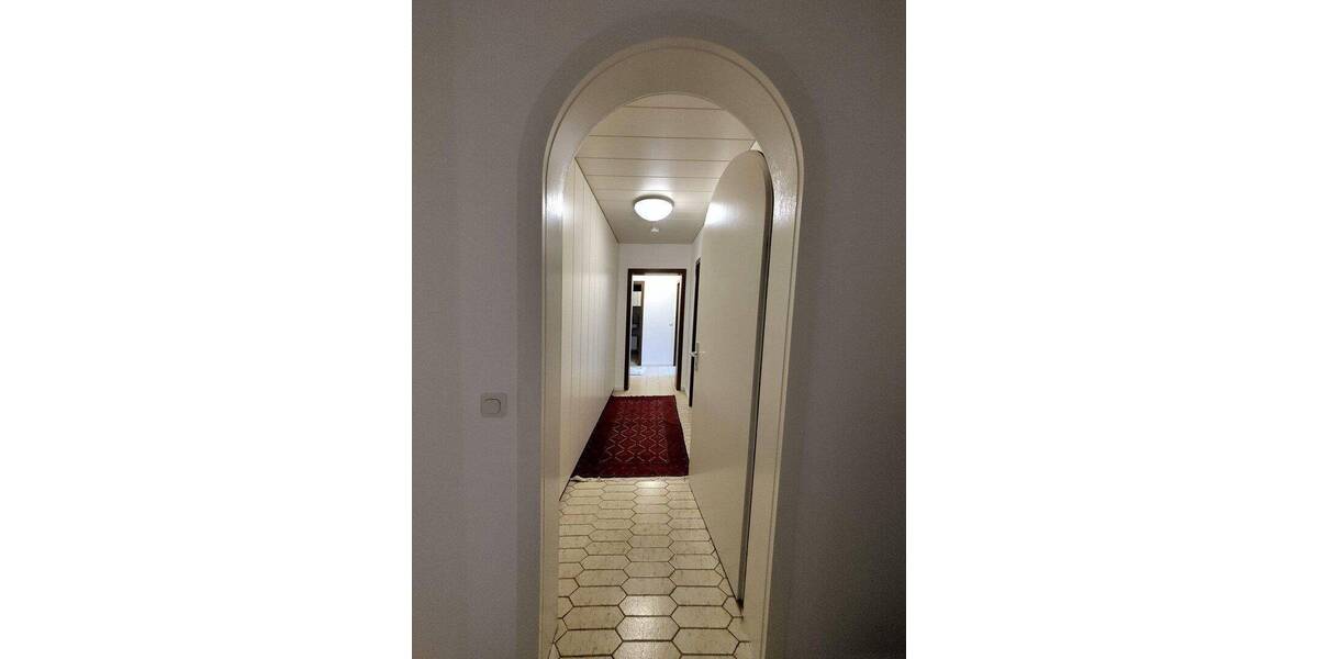 Etagenwohnung Duisburg Neumühl - 4 Zimmer, 114 m&sup2;, 980&euro; | Angebot:26879564