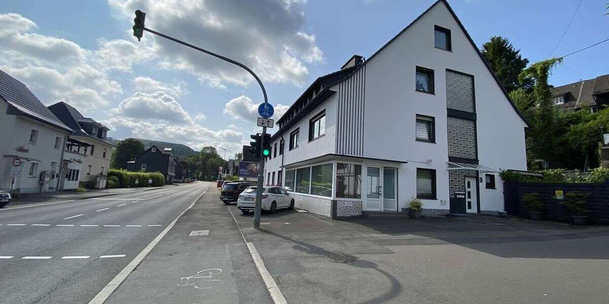 Etagenwohnung Engelskirchen - 4 Zimmer, 106 m&sup2;, 650&euro; | Angebot:26047888