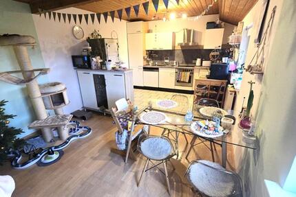 SCHÖNE GEMÜTLICHE 3-ZKBB-WOHNUNG IN IDYLLISCHER & RUHIGER LAGE 3 zimmer