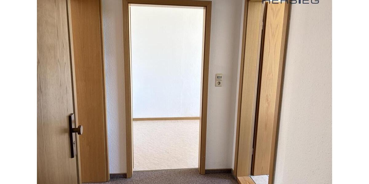 Etagenwohnung Schlettau - 1 Zimmer, 36 m&sup2;, 182&euro; | Angebot:26425666