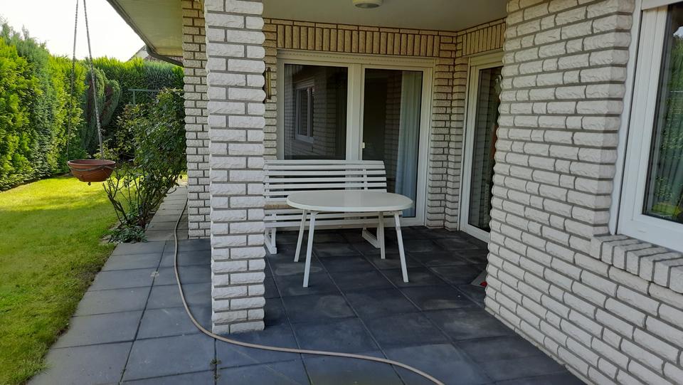Bungalow Saterland - 4 Zimmer, 142 m&sup2;, 1.100&euro; | Angebot:25230760