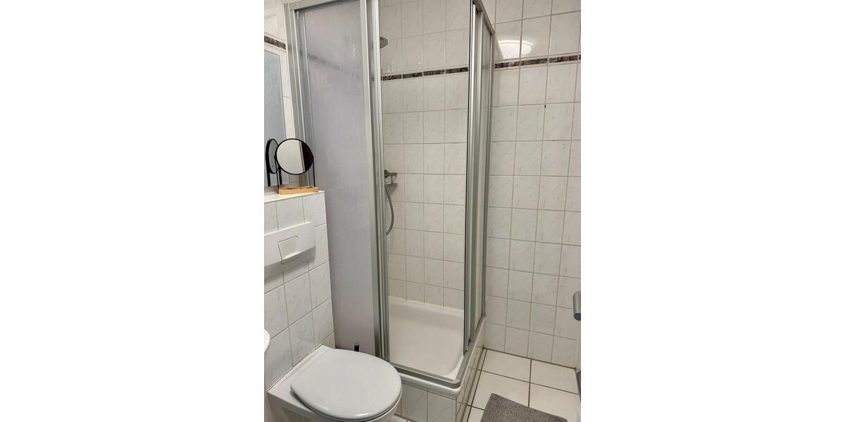 Dachgeschoßwohnung München Schwanthalerhöhe - 4 Zimmer, 109 m&sup2;, 2.950&euro; | Angebot:25764432