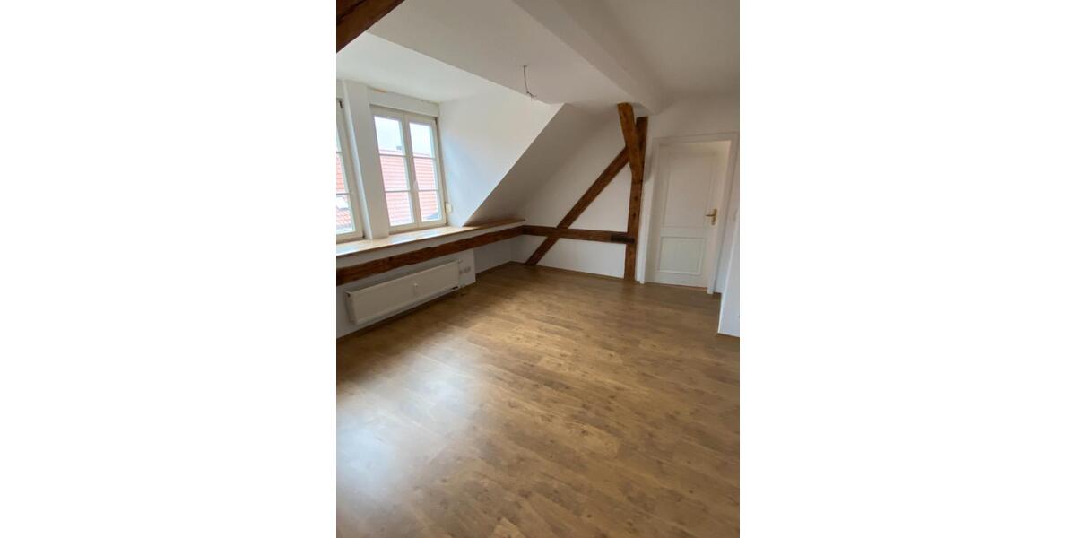 Dachgeschoßwohnung Dessau-Roßlau Brambach - 4 Zimmer, 115 m&sup2;, 690&euro; | Angebot:26587489