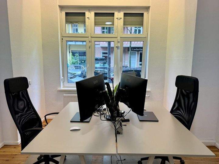 Moderner Arbeitsplatz im Herzen von Friedrichshain (Boxhagener Platz) - voll ausgestattet & sofor... zimmer