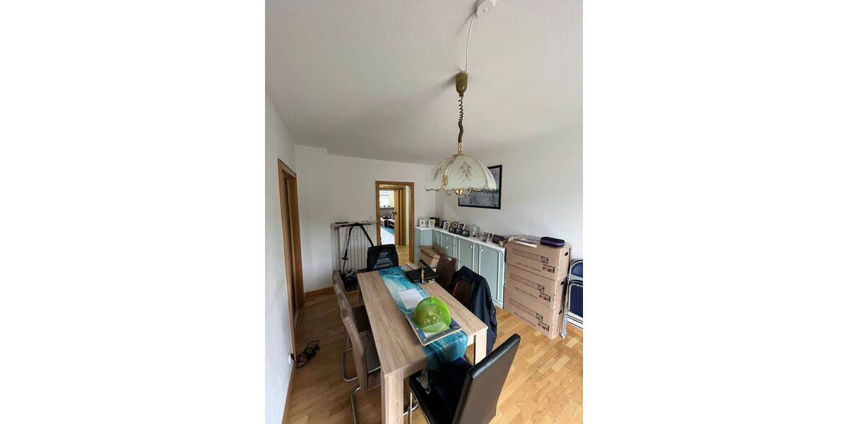 Etagenwohnung Saarbrücken Scheidt - 3 Zimmer, 90 m&sup2;, 720&euro; | Angebot:26451023