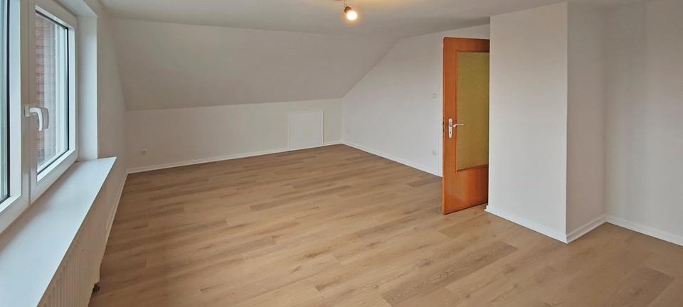 Dachgeschoßwohnung Westerkappeln - 3 Zimmer, 65 m&sup2;, 650&euro; | Angebot:26374800