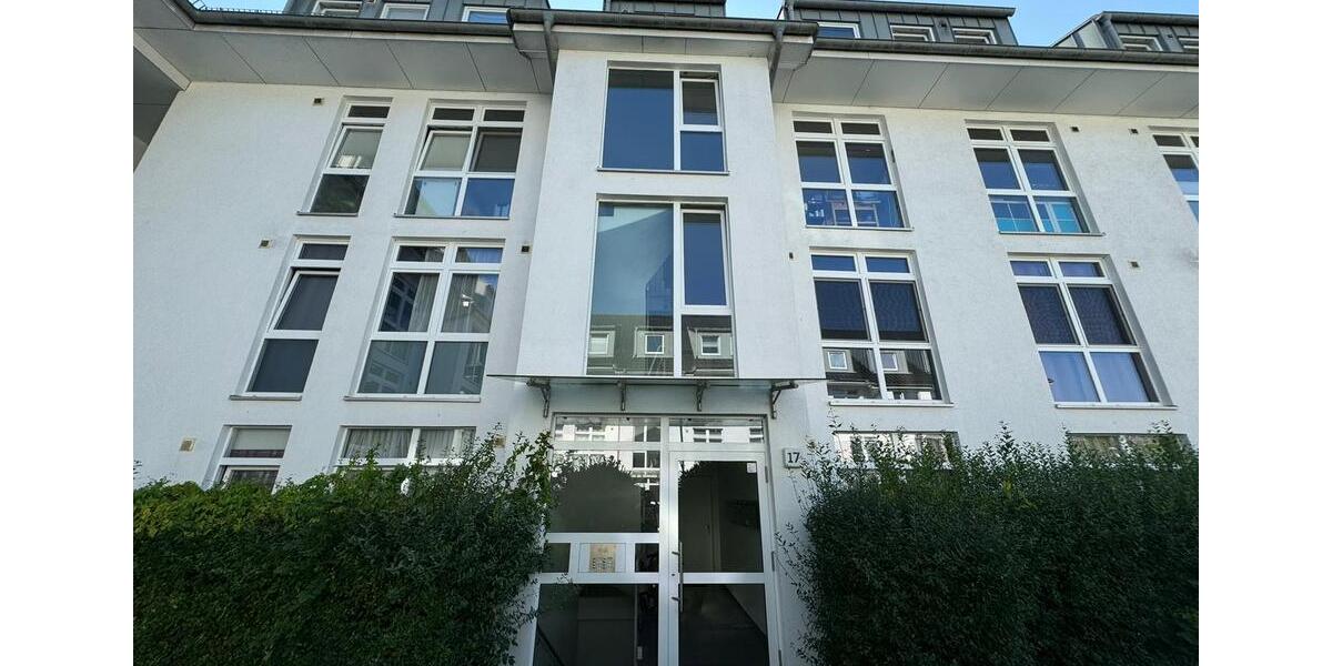 Etagenwohnung Hamburg Eidelstedt - 4 Zimmer, 114 m&sup2;, 1.528&euro; | Angebot:26146095