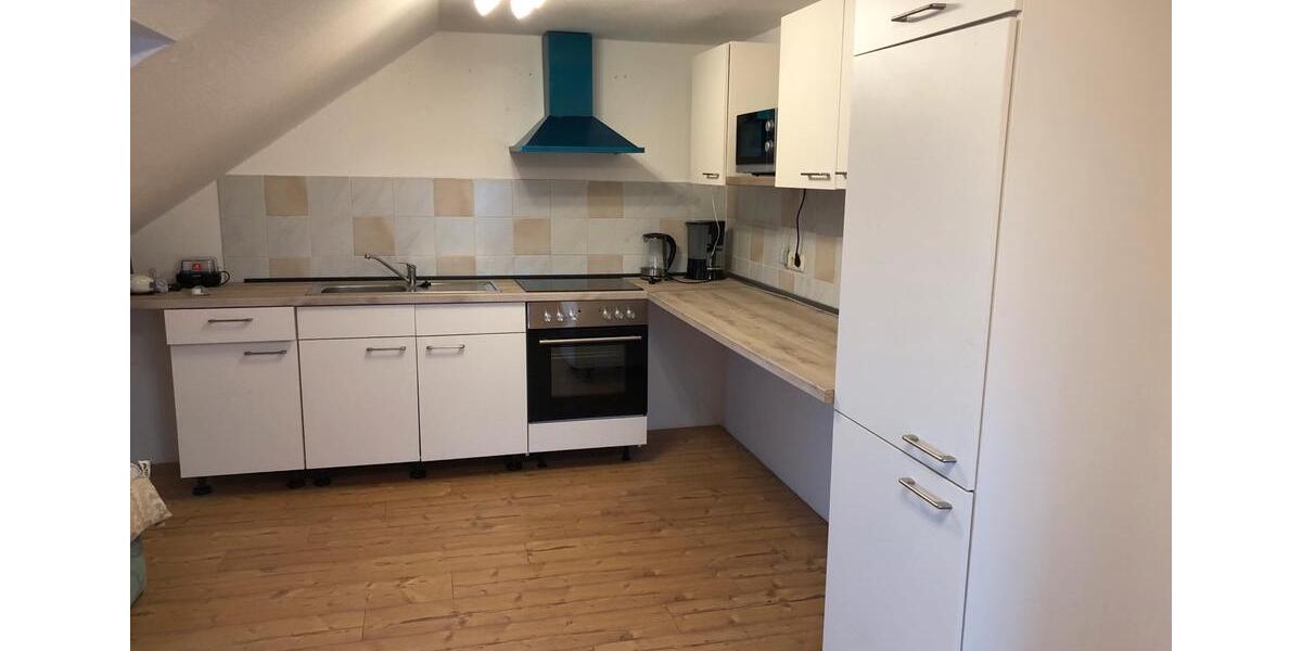 Dachgeschoßwohnung Wilsdruff - 3 Zimmer, 86 m&sup2;, 900&euro; | Angebot:25499831