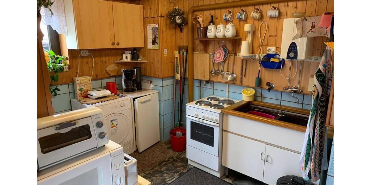 Erdgeschoßwohnung Köthen (Anhalt) - 2 Zimmer, 12 m&sup2;, 300&euro; | Angebot:25882971