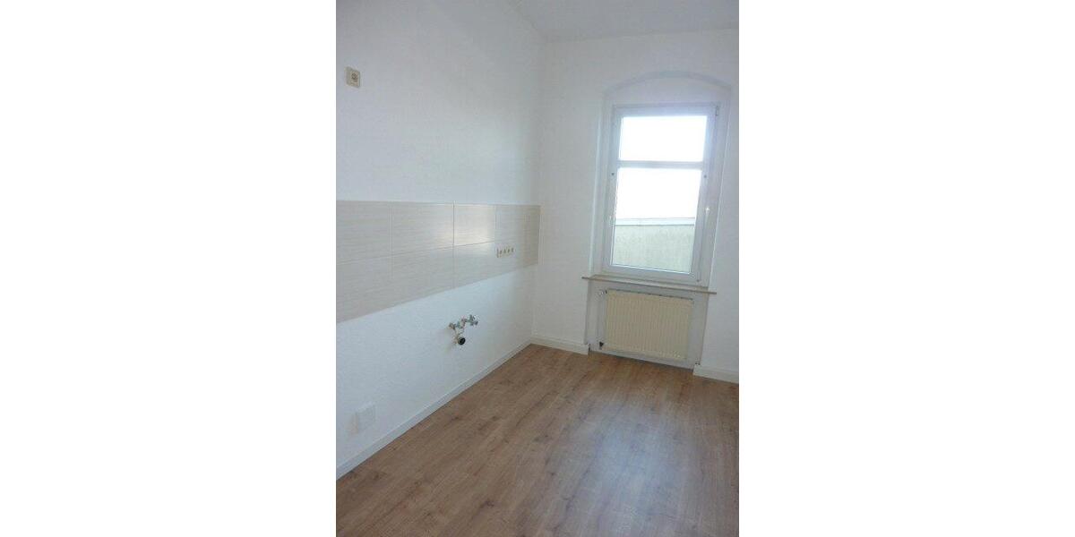 Etagenwohnung Hartha - 2 Zimmer, 55 m&sup2;, 302&euro; | Angebot:26124005