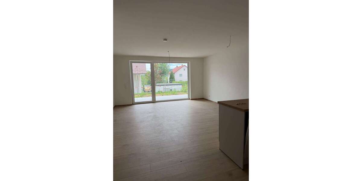 Etagenwohnung Freudenstadt - 3 Zimmer, 87 m&sup2;, 1.093&euro; | Angebot:27064197