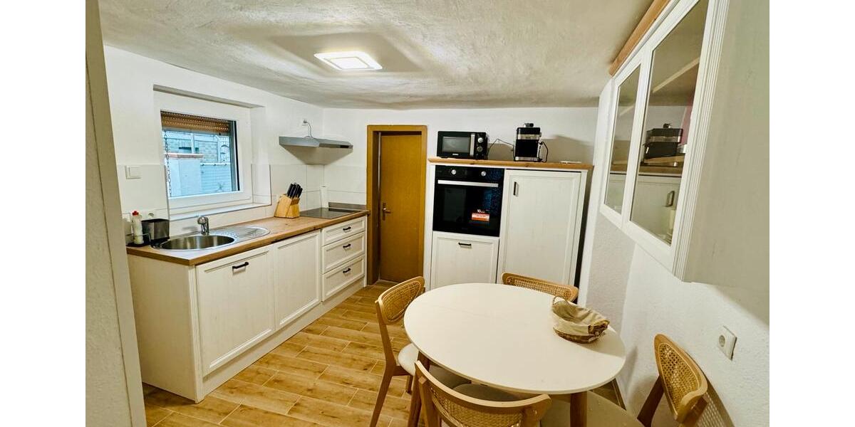 Etagenwohnung Mainz - 3 Zimmer, 90 m&sup2;, 1.100&euro; | Angebot:24685887