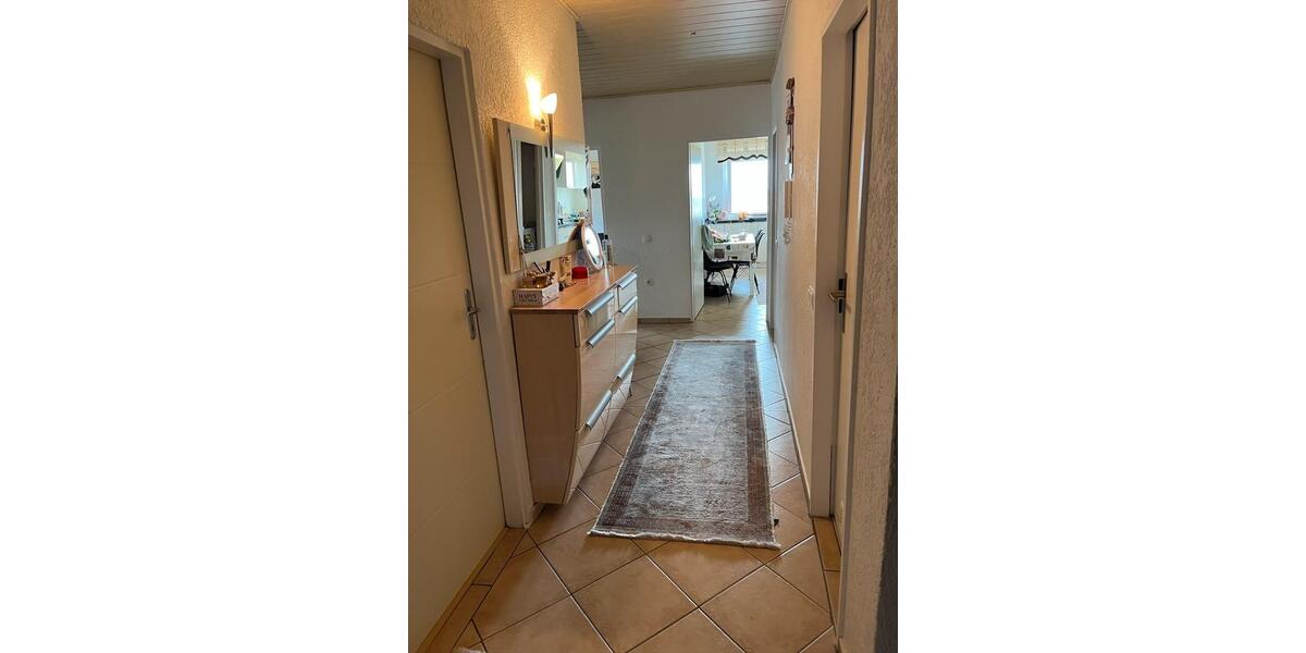 Etagenwohnung Salzgitter - 4 Zimmer, 87 m&sup2;, 850&euro; | Angebot:26300745