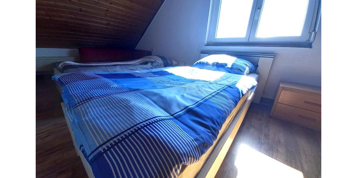 Wohnen auf Zeit Korntal-Münchingen Münchingen - 3 Zimmer, 120 m&sup2;, 1.600&euro; | Angebot:26219719