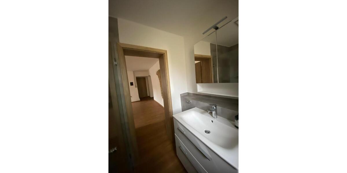 Erdgeschoßwohnung Amberg - 3 Zimmer, 70 m&sup2;, 895&euro; | Angebot:25415224