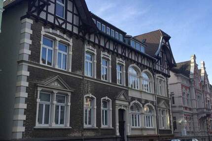 3-4-Zimmer-Altbau-Wohnung mit Wintergarten in zentraler Lage von Detmold 3 zimmer