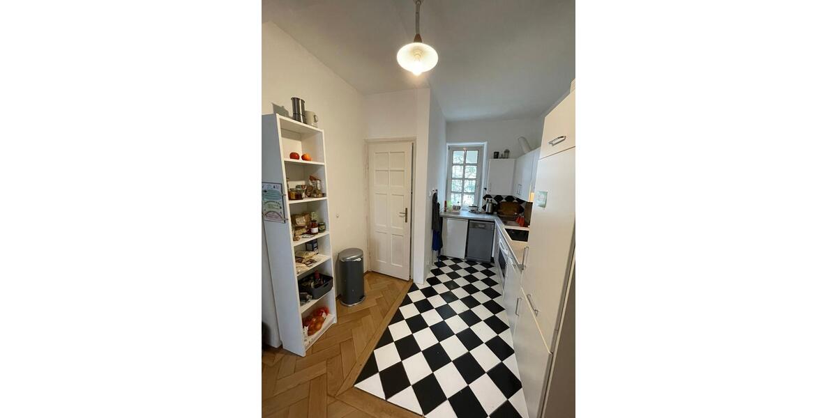 Wohnen auf Zeit München Au-Haidhausen - 22 Zimmer, 90 m&sup2;, 830&euro; | Angebot:26669869