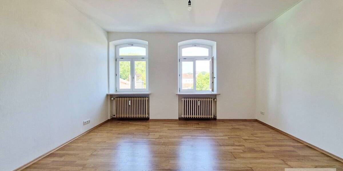 Etagenwohnung Laufen - 2 Zimmer, 46 m&sup2;, 500&euro; | Angebot:26542397
