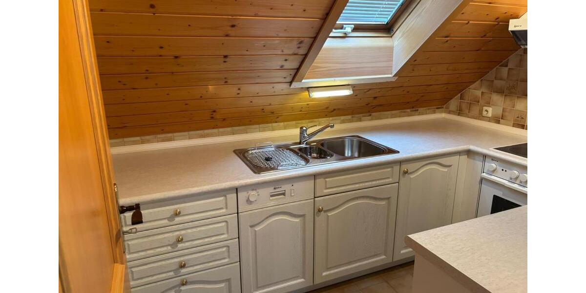 Dachgeschoßwohnung Kößlarn - 3.5 Zimmer, 105 m&sup2;, 520&euro; | Angebot:26039846