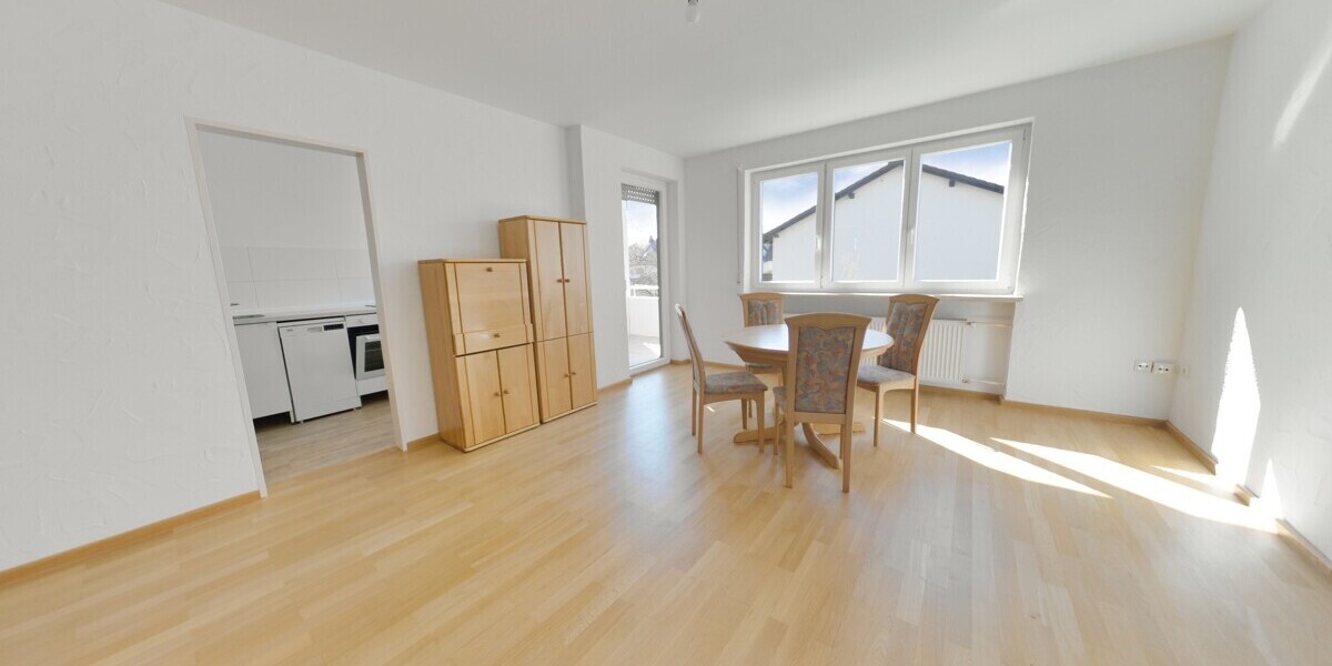 2-Zimmer-Mietwohnung in Freilassing, Ortsteil Hofham. 1. Obergeschoss mit Südbalkon. Frei ab sofort. - Etagenwohnung Freilassing Freilassing | Angebot:26723305