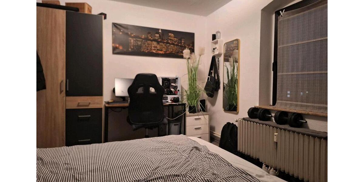 Dachgeschoßwohnung Halver - 3 Zimmer, 75 m&sup2;, 550&euro; | Angebot:24846376