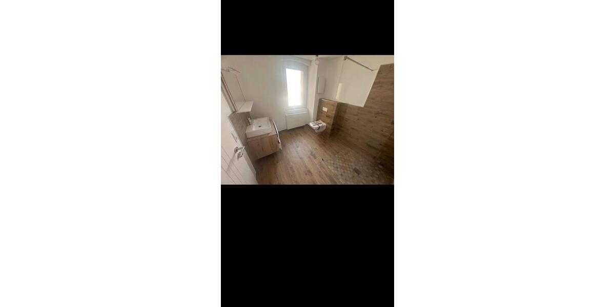 Etagenwohnung Mügeln - 3 Zimmer, 80 m&sup2;, 680&euro; | Angebot:25951415