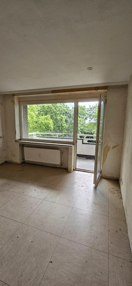 Lichtdurchflutete 3-Zimmer-Wohnung mit Balkon in Zentral-Lage!!!