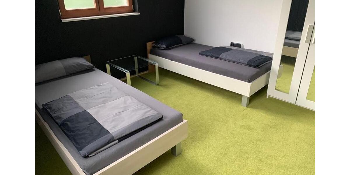 Wohnen auf Zeit Ulm Donautal - 14 Zimmer, 250 m&sup2;, 15&euro; | Angebot:26703794
