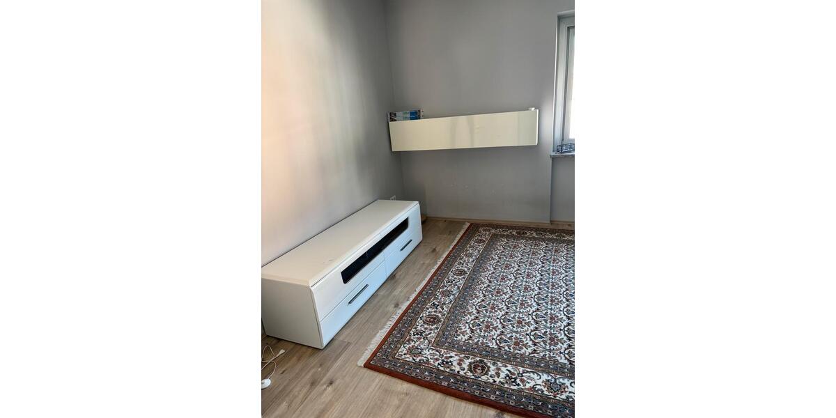 Etagenwohnung Wuppertal Gemarkung Vohwinkel - 2 Zimmer, 64 m&sup2;, 450&euro; | Angebot:26648929