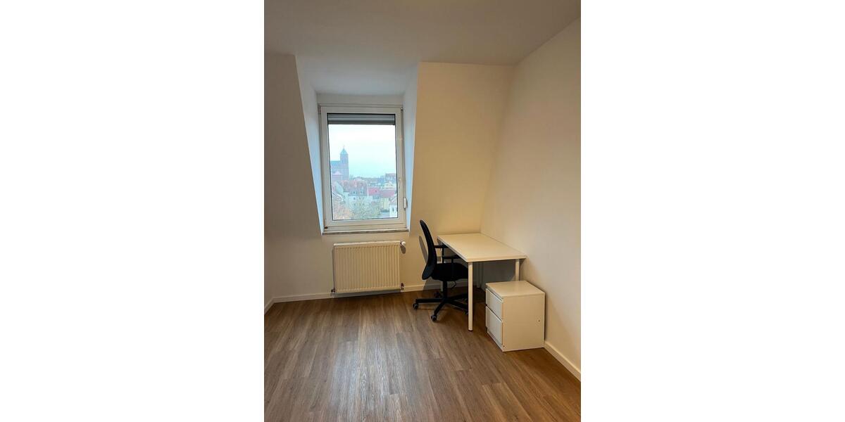 Wohnen auf Zeit Nürnberg Hasenbuck - 1 Zimmer, 16 m&sup2;, 490&euro; | Angebot:25570542