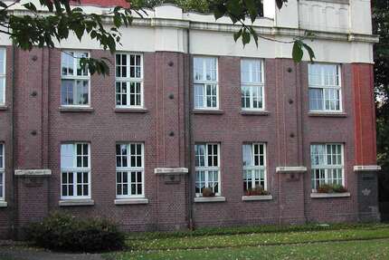 Wohnung Gelsenkirchen Gelsenkirchen-Mitte - 2 Zimmer, 67 m&sup2;, 555&euro; | Angebot:25023683