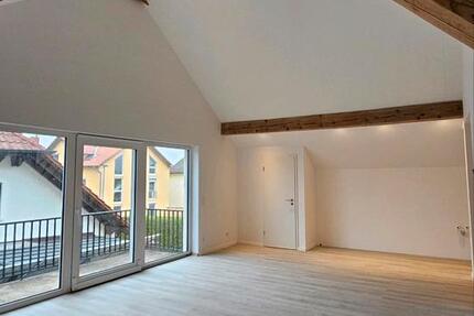 Erstbezug! 3,5-Zimmer-DG Wohnung mit Balkon ohne Provision zimmer