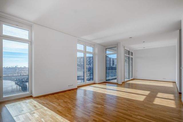 Etagenwohnung Berlin Moabit - 2 Zimmer, 122 m&sup2;, 3.200&euro; | Angebot:24825721