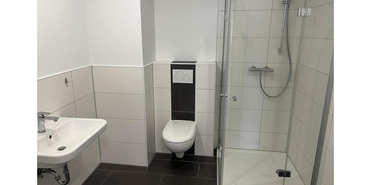 Etagenwohnung Grünberg - 3 Zimmer, 80 m&sup2;, 900&euro; | Angebot:24976338