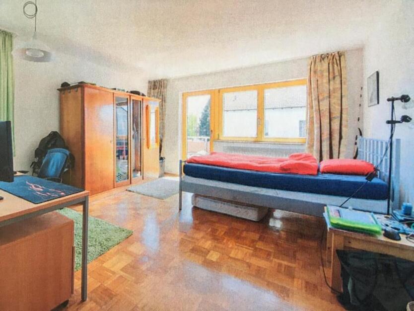 WG-Zimmer mit Balkon zentrumsnah & UNI