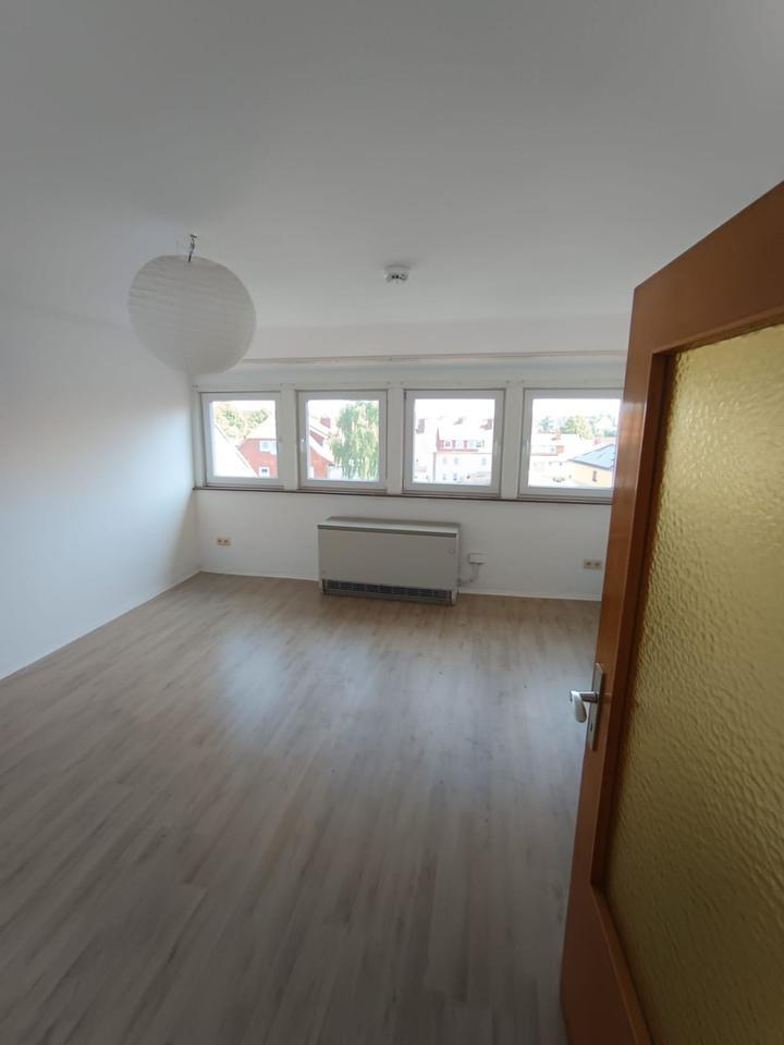 4 ZKB-Wohnung in einem Altbau in Göttingen, Groß-Ellershausen