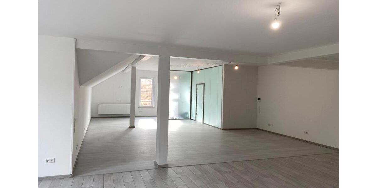 Loft - Studio - Atelier Sonneberg - 2 Zimmer, 160 m&sup2;, 1.200&euro; | Angebot:26464909